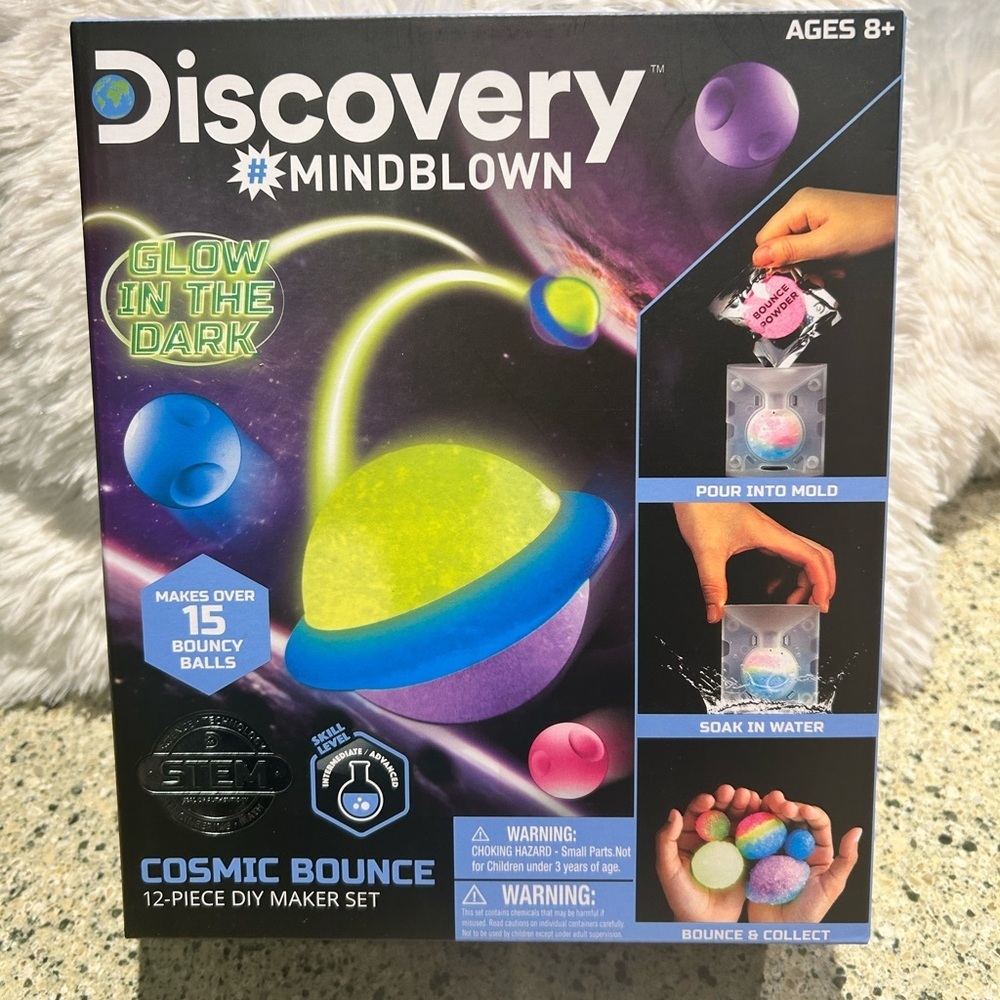 ❤️NWT-Discovery Cosmic Bounce DIY Maker Set - Glow in the Dark